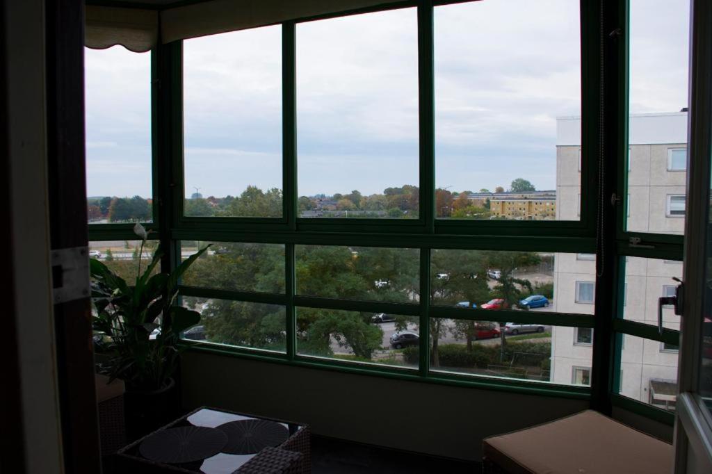Entire Apartment Malmoe 2 Bedrooms-Tv Lounge-Balcony Exterior photo