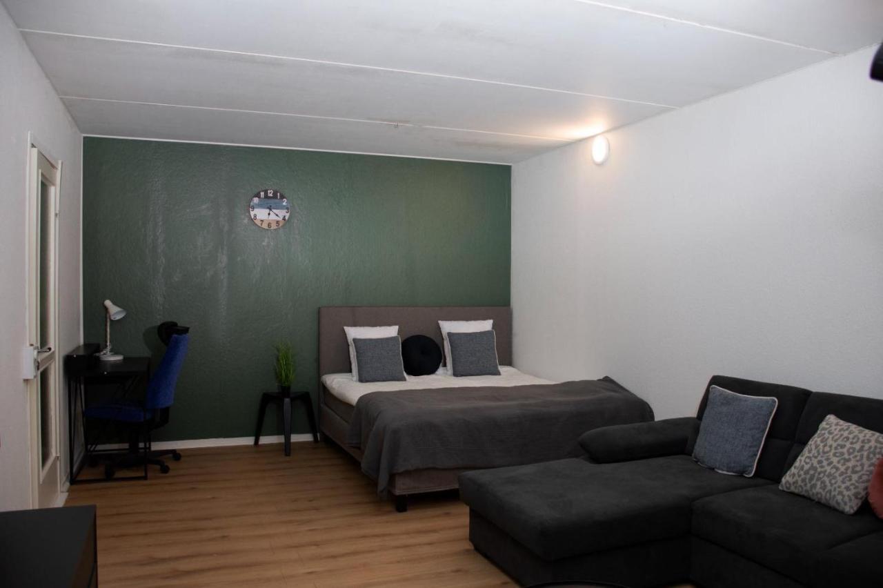 Entire Apartment Malmoe 2 Bedrooms-Tv Lounge-Balcony Exterior photo